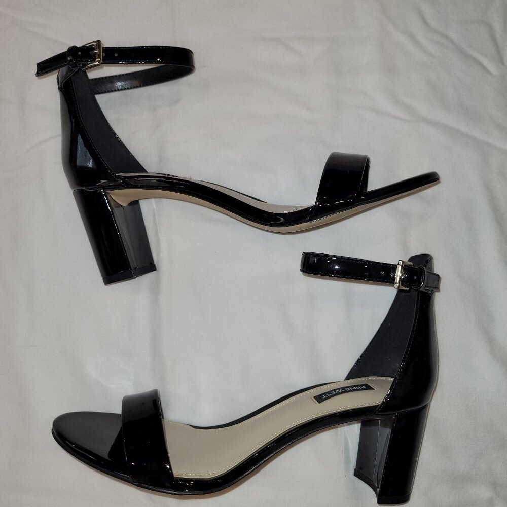 Nine West Women's Pruce Heeled Sandal, Size 9.5, Black Patent - New in Box